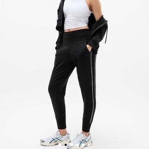 Athleta Venice High Rise Jogger